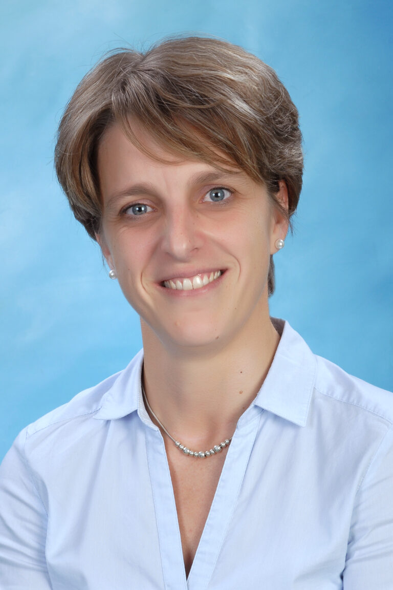 Legányi Zsuzsanna